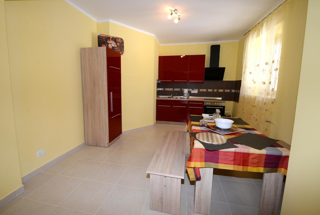 Apartments Villa Mimi Višnjan 部屋 写真