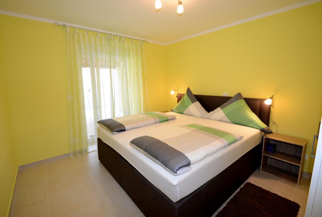Apartments Villa Mimi Višnjan 部屋 写真