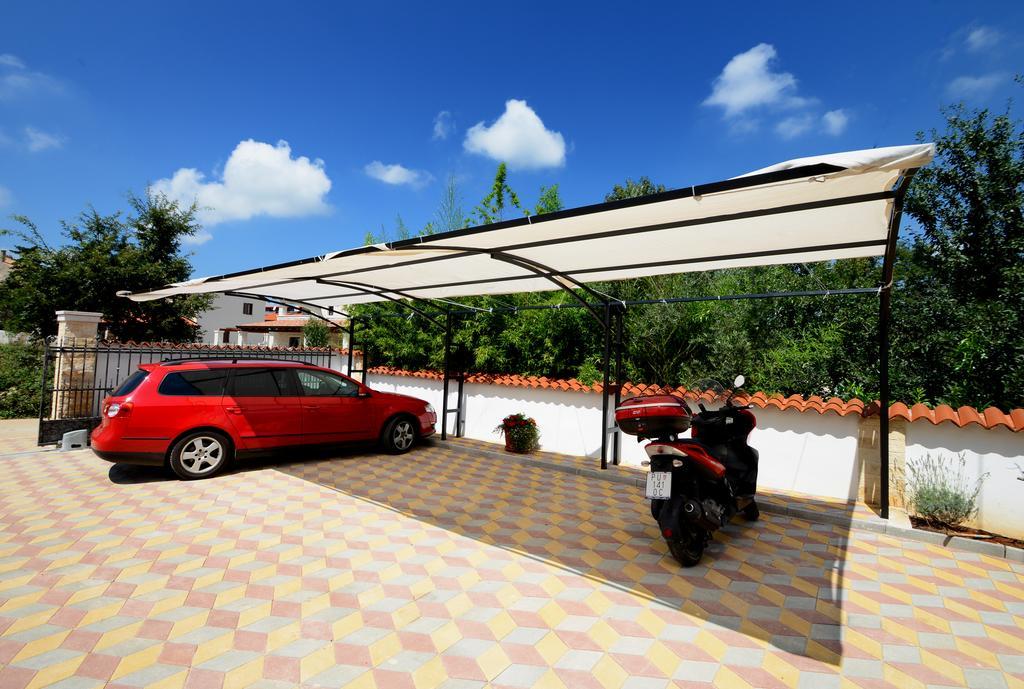 Apartments Villa Mimi Višnjan 部屋 写真